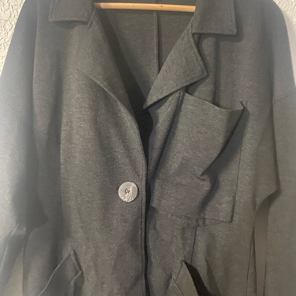 CAbi Women’s Casual Charcoal Ponte Knit Lisbon Topper Jacket  size Small - Picture 3 of 9